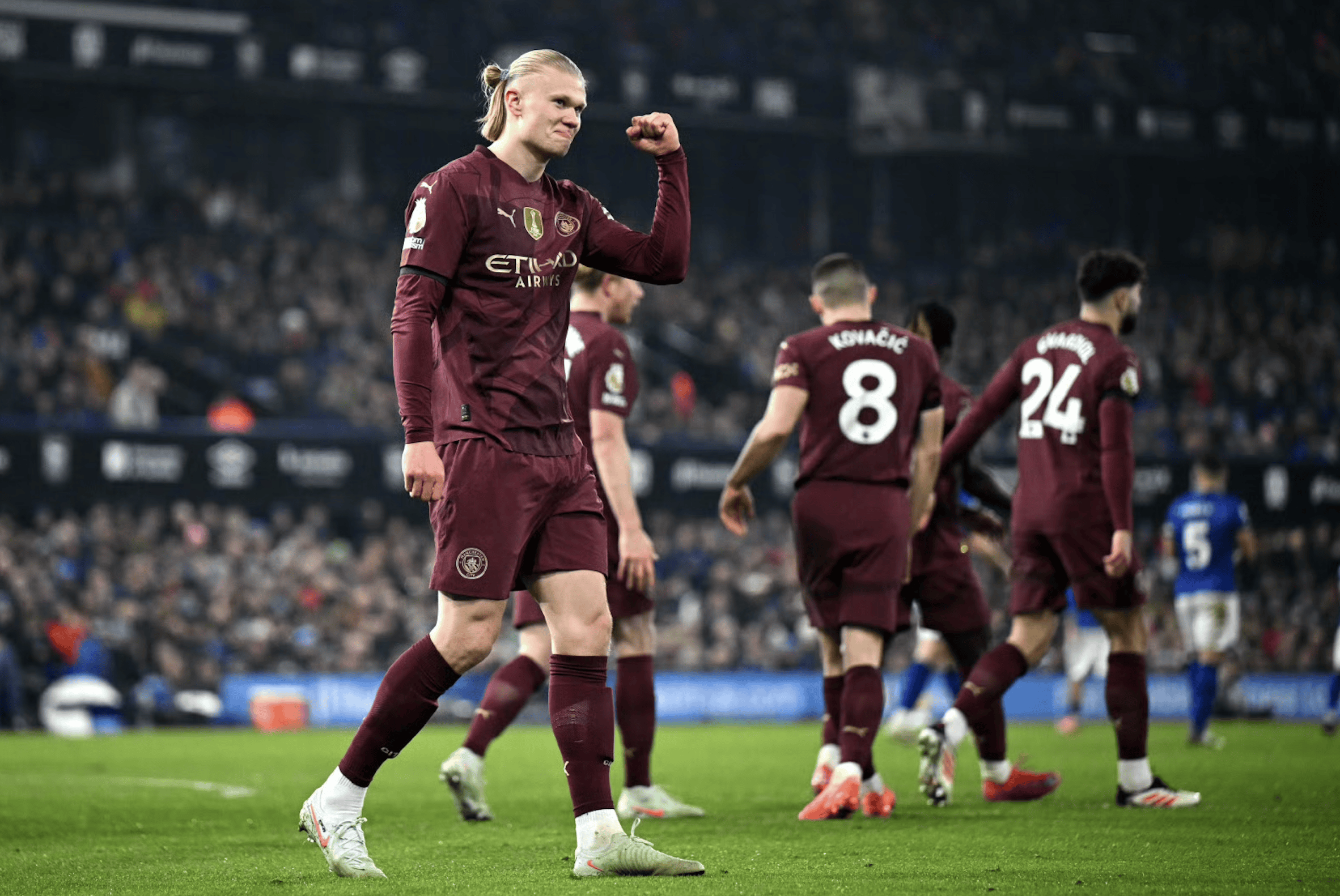 欧联加时末段再迎强敌，曼城门线救险，主帅态度——底气十足，赛程密集仍需轮换 