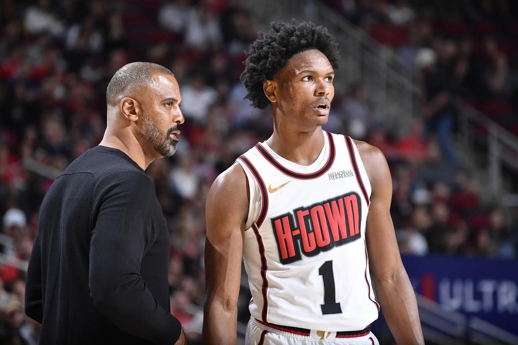 迈阿密热火发布备战花絮，赛前状态回暖，全明星赛任务艰巨，球探报告显示潜力 