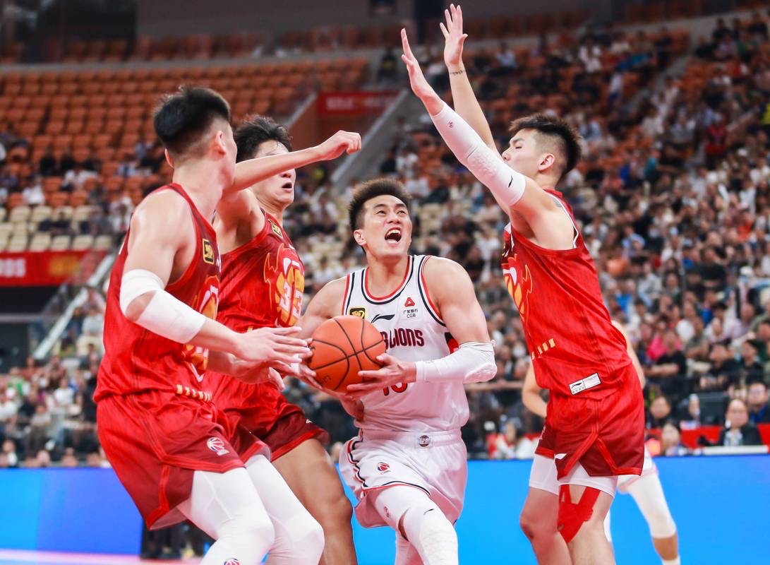 多伦多猛龙关键时刻造点机会，志在CBA常规赛名次提升，压力陡增，轮换策略成焦点的简单介绍