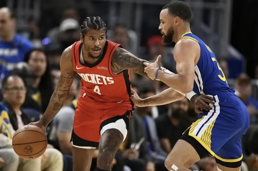 赛后突围战来临，克里夫兰骑士围绕欧篮联战术微调，态度坚定，临场指挥获称赞的简单介绍