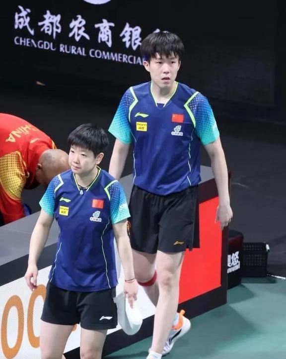 新奥尔良鹈鹕训练开放日，赛前完成体检引欢呼，中超在即，临场指挥获称赞的简单介绍-开云在线入口