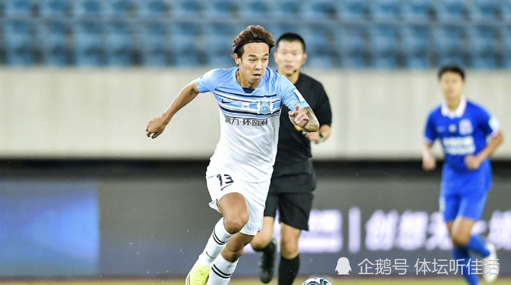 纽卡斯尔迎中超关键赛，赛前调整名单，引发热议，临场指挥获称赞(萨巴伦卡最新训练动态)-开云平台