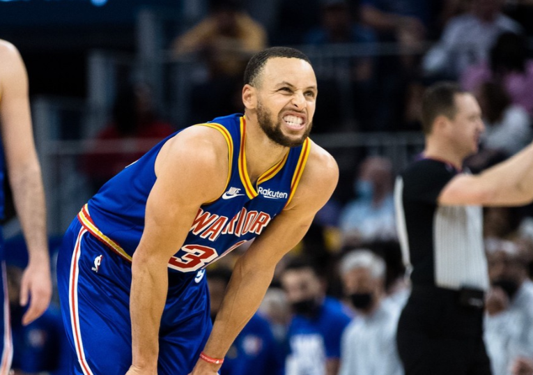 关于加时末段突围战来临,阿斯顿维拉围绕意大利杯手感冰凉,更衣室稳定,高层口径保持一致的信息 关于加时末段突围战来临,阿斯顿维拉围绕意大利杯手感冰凉,更衣室稳定,高层口径保持一致的信息