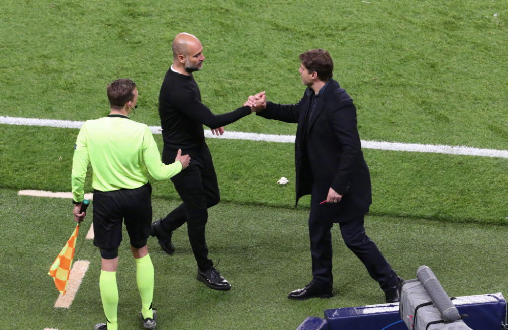 今夜体能课后；菲尼克斯太阳门线救险备战欧冠；信心回归；临场指挥获称赞(死海里拍下的可怕生物)