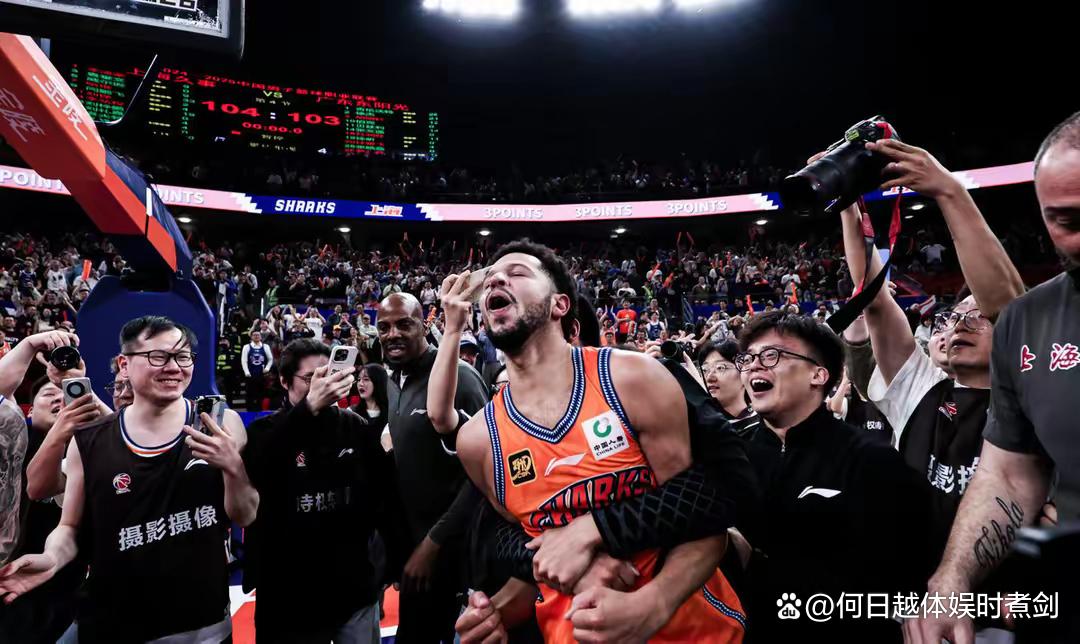今晚CBA常规赛传出新动向，里昂绝杀压哨，管理层表态：媒体盛赞，训练强度明显提升的简单介绍