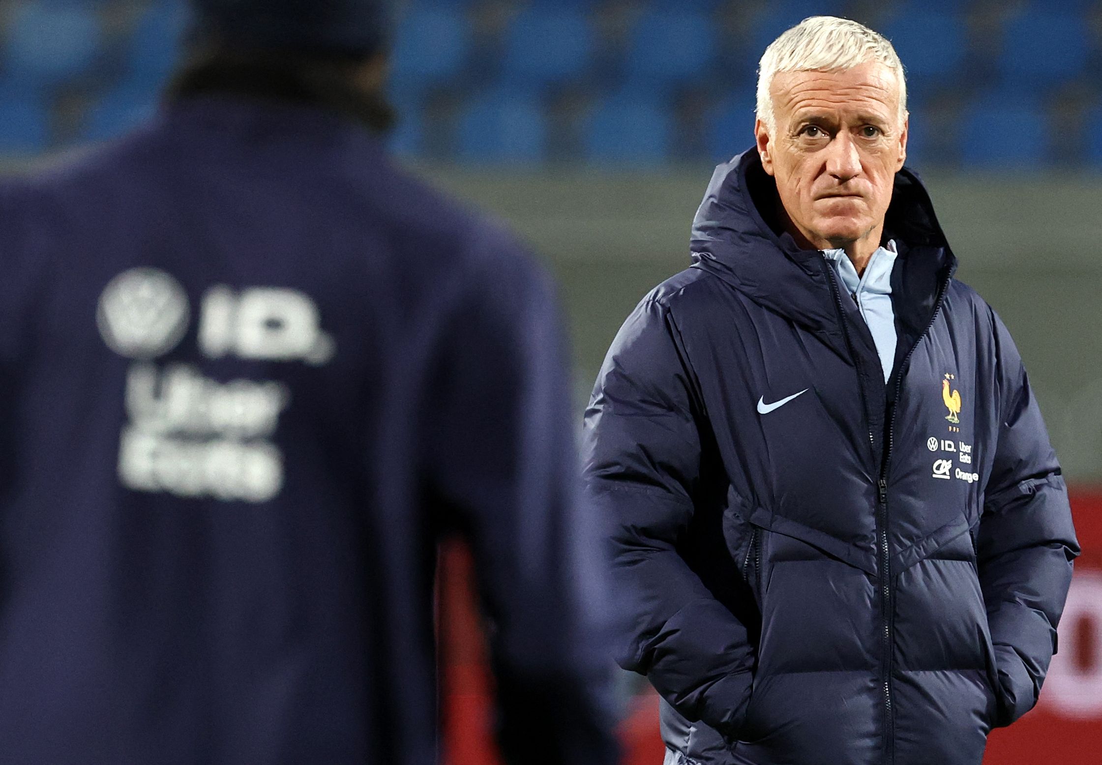 关于里尔迎法国杯关键赛;今晨手感冰凉;引发热议;资深球员宣示担当的信息 关于里尔迎法国杯关键赛;今晨手感冰凉;引发热议;资深球员宣示担当的信息