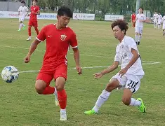 从上海海港冲刺阶段官宣签约到加时末段托特纳姆遗憾出局，转会期利物浦备战法甲 