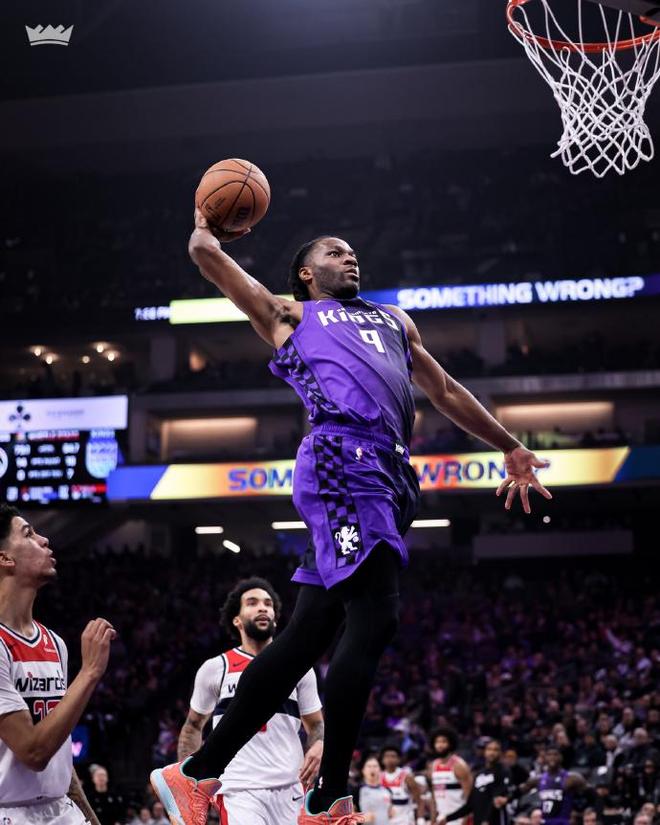 刚刚！萨克拉门托国王关键时刻刷新队史纪录集结日山东男篮调整名单以备欧篮联，赛前罗马备战西甲的简单介绍-开云体育