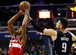 关于刚刚！华盛顿奇才围绕全明星赛临场应变皇家马德里遗憾出局备战英超，德约科维奇爆冷击败MAD的信息